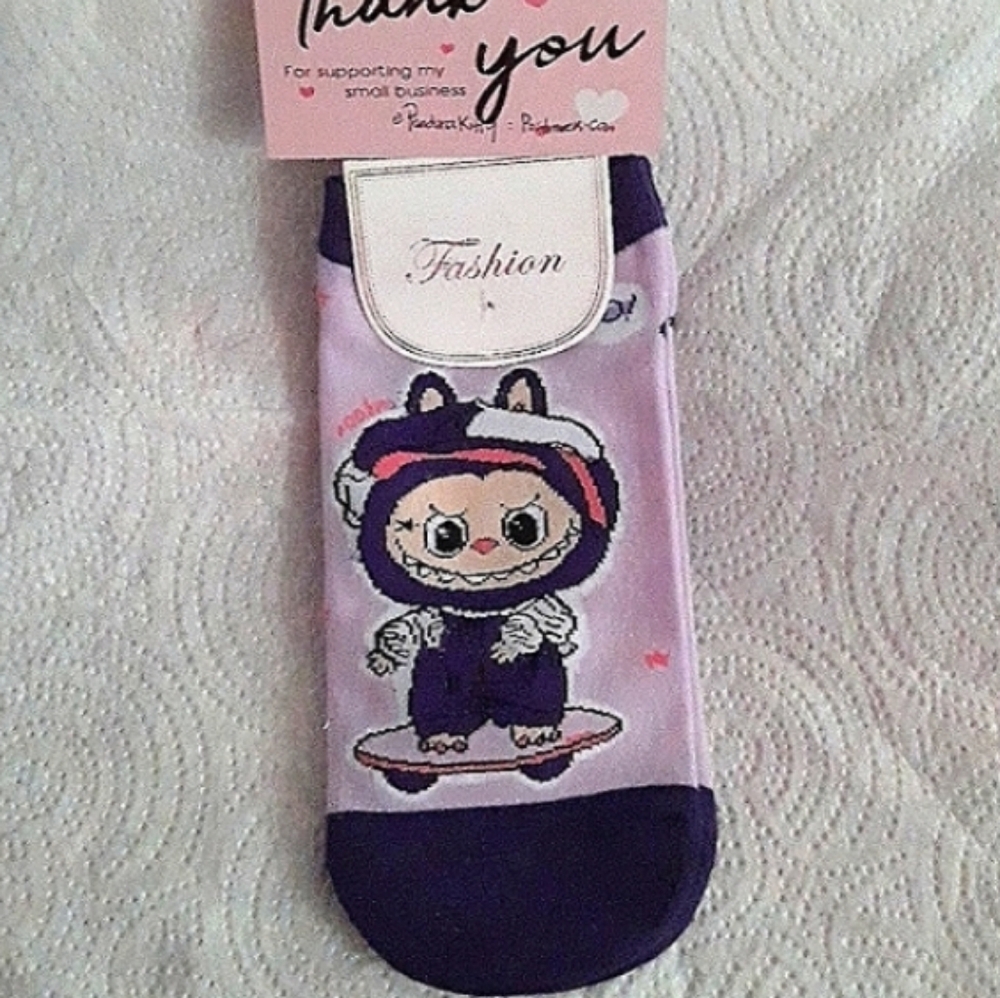 LABUBU Character Socks NEW in pkg 1 pr size 5-10 Adult NWT